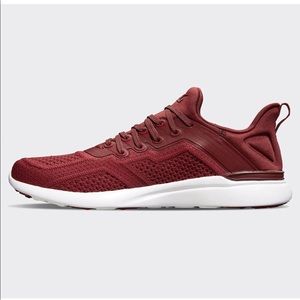 New Womens Techloom Tracer Burgundy 8.5